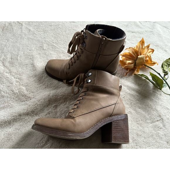 Crown Vintage Boots Size 8 M - Picture 4 of 7